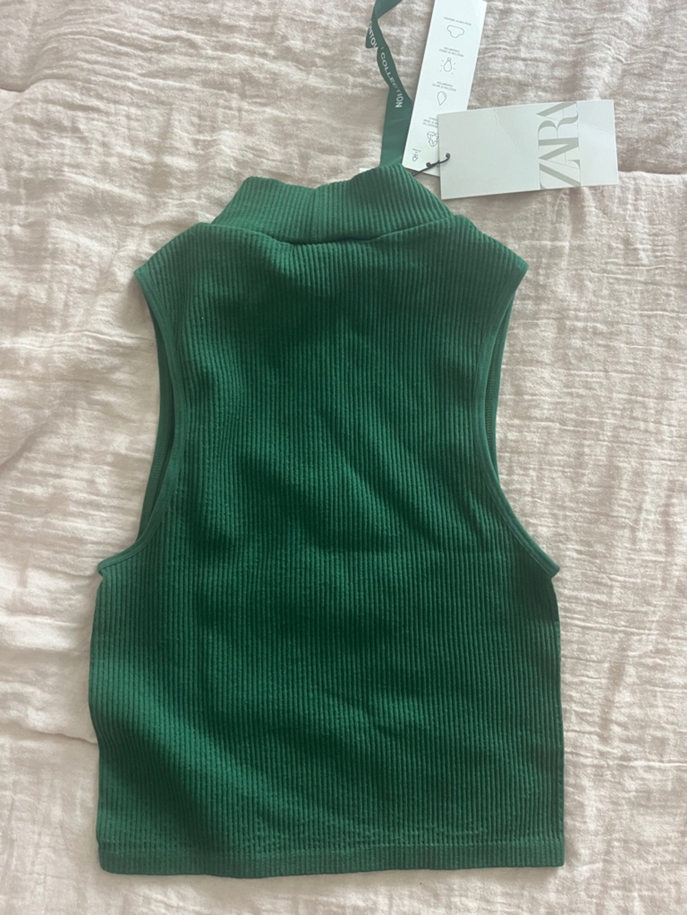 Zara Green Ribbed Mock-Neck Tank - Picture 4 of 6